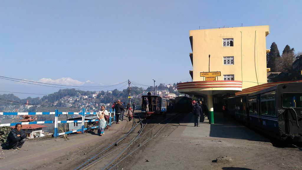 Best Places to Visit in Darjeeling in Just 2 days 5 Darjeeling-Railway-Station