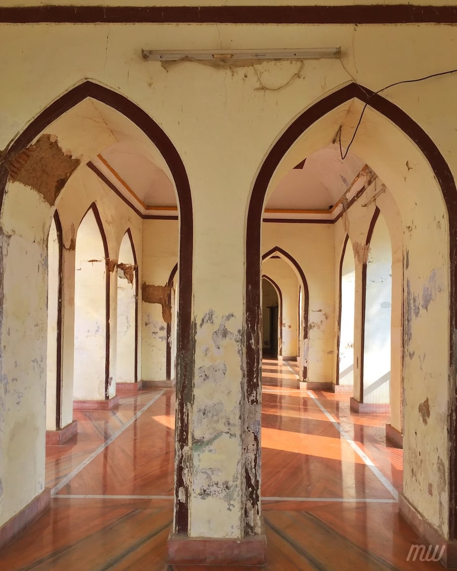 Shahnajaf Imambara - A Tribute to Hazrat Ali 4 Shahnajaf Imambara Interior
