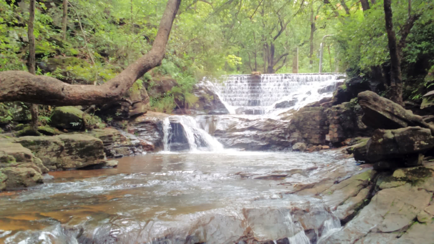 My Accidental Journey to Panchmarhi 8 Bee Falls Panchmarhi