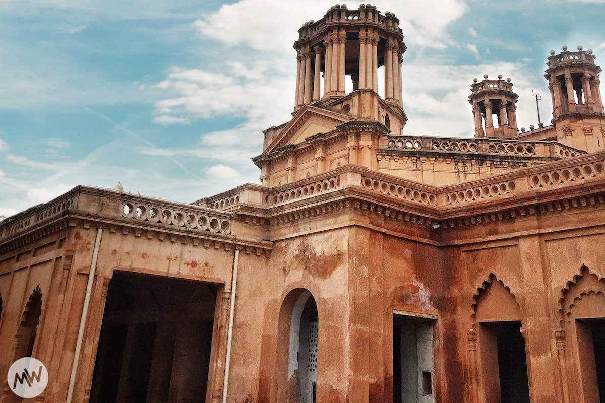 FARHAT BAKSH KOTHI - Lucknow Best Places To Visit