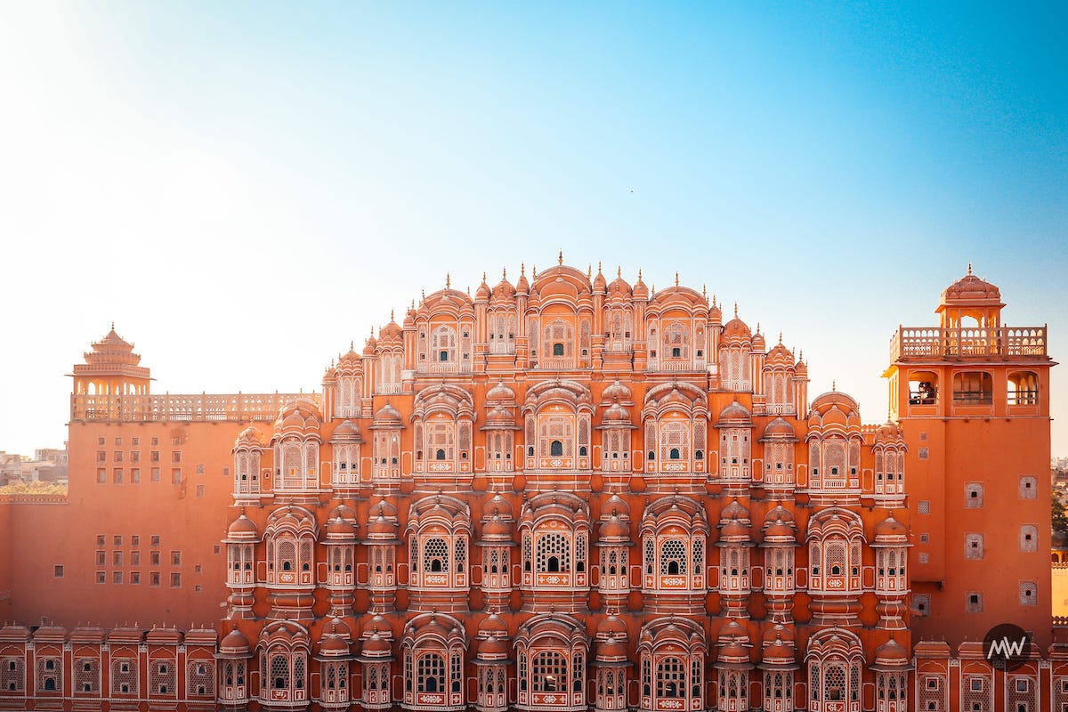 Virtual Tour To Iconic Hawa Mahal or Breeze Palace 26 19 now finally the architecture Hawa Mahal Breeze Place Wind Palace virtual tour