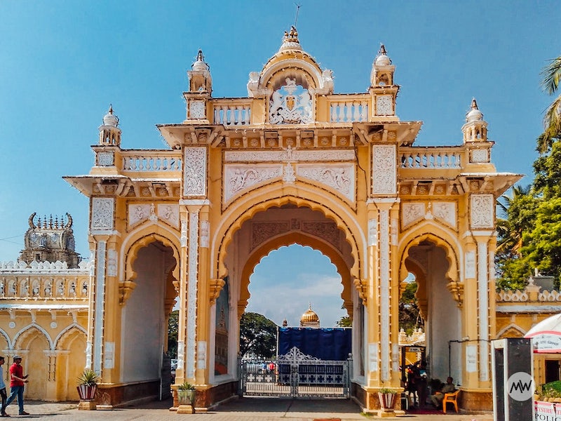 Stroll To Beautiful Mysore Palace Through My Lens (Virtual Tour) 2 entrance gate mysore palace virtual tour