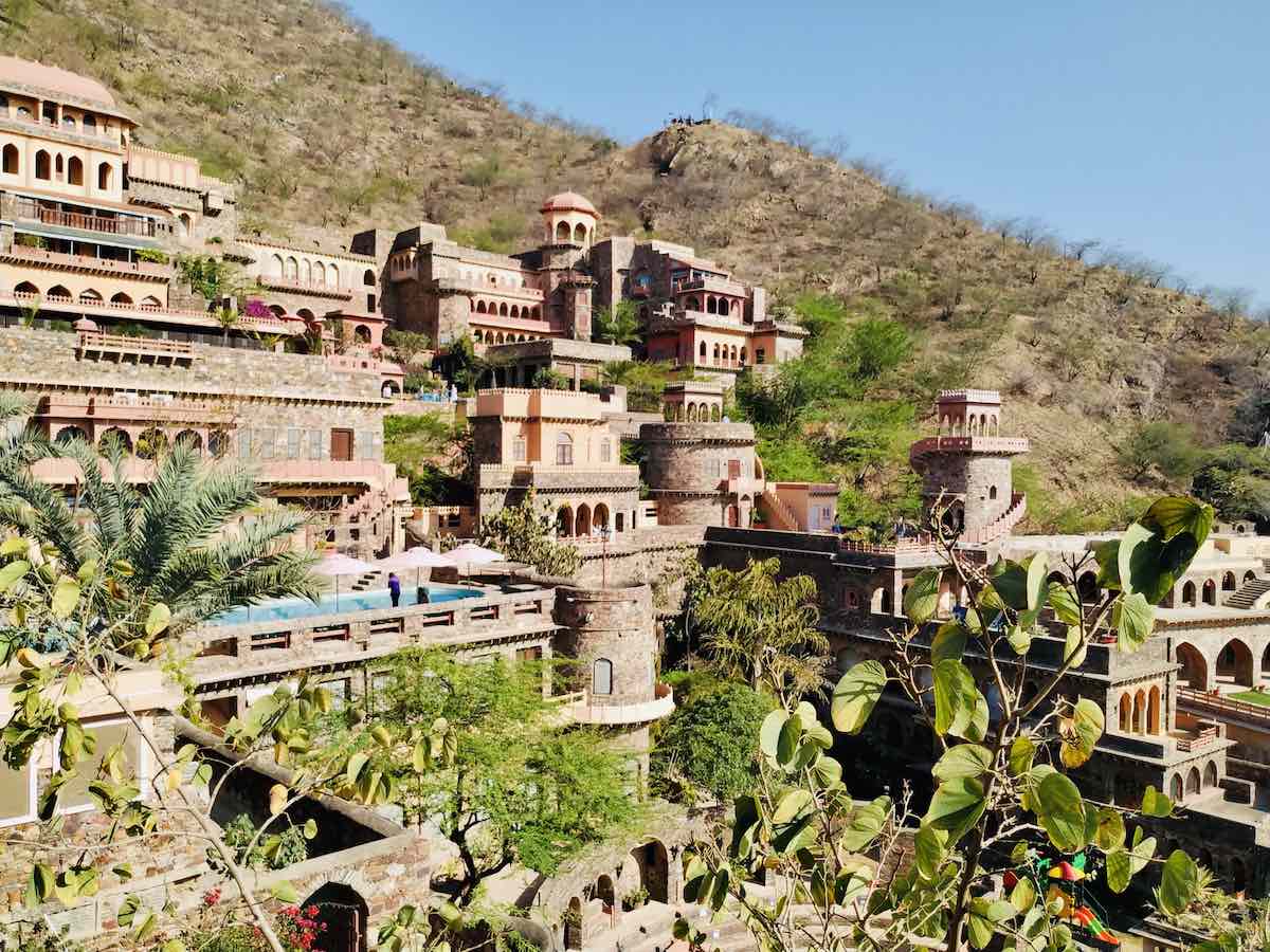 Perfect For Destination Weddings, 13 Dreamy Places To Seize The Day (India) 14 Neemrana is just an hour away from Delhi - Wedding Destinations in India