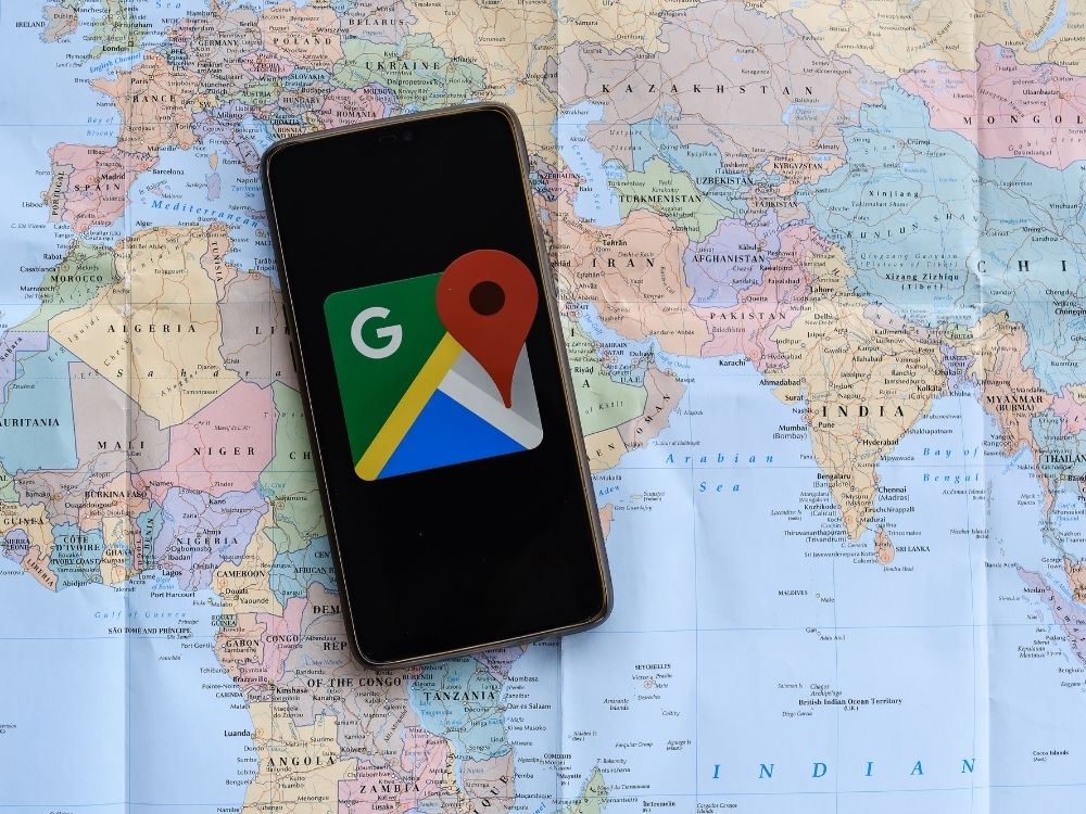 Use Google Maps Without the Internet — Travel Hacks for Smarter Travel